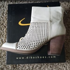 LAST CHANCE Used once Diba booties 10M